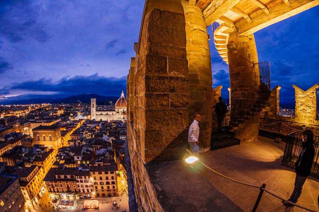 San Valentino mozzafiato. Accesso esclusivo per gli innamorati alla Torre di Arnolfo con brindisi panoramico