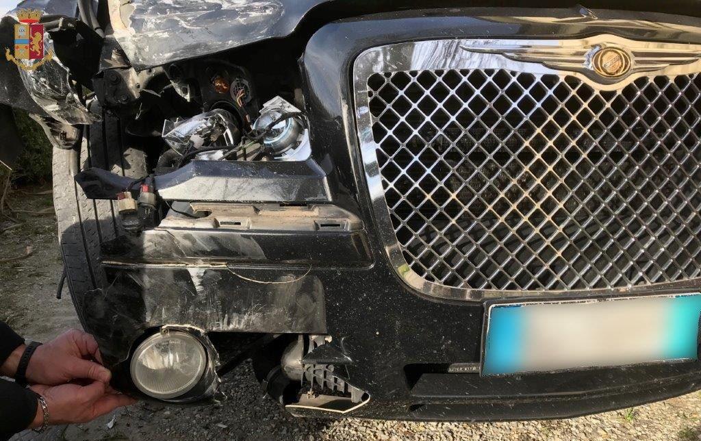 Fine fuga. Provoca un incidente e scappa, rintracciato dalla Polstrada