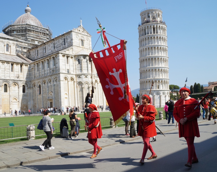 Sguardo al futuro. Tuffo nel 2020 con il Capodanno Pisano e la cerimonia del raggio di sole in Duomo