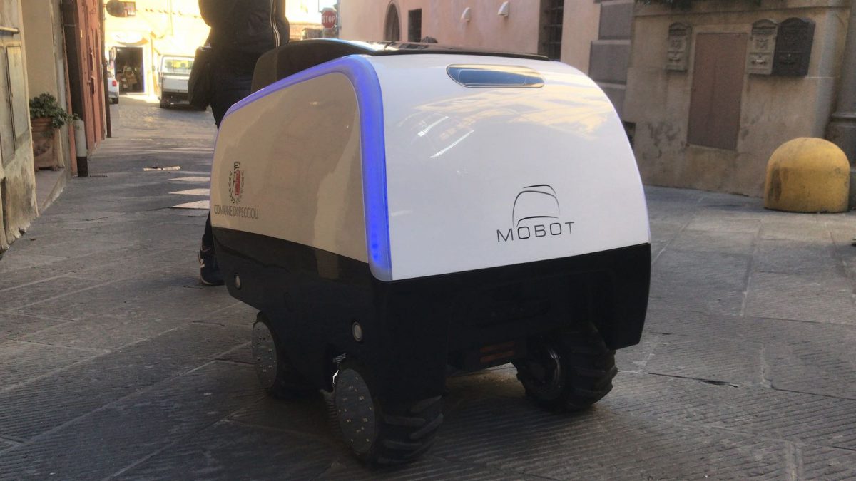Spesa innovativa. A Peccioli arriva “Mobot”, il robot che aiuta a portare gli acquisti a casa
