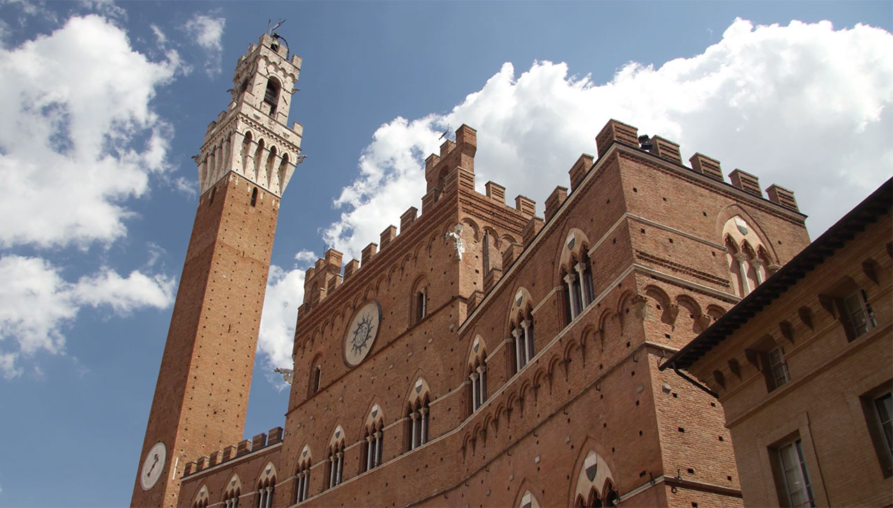 Diciassette storie, un’unica storia. Passeggiate d’autore nelle Contrade di Siena