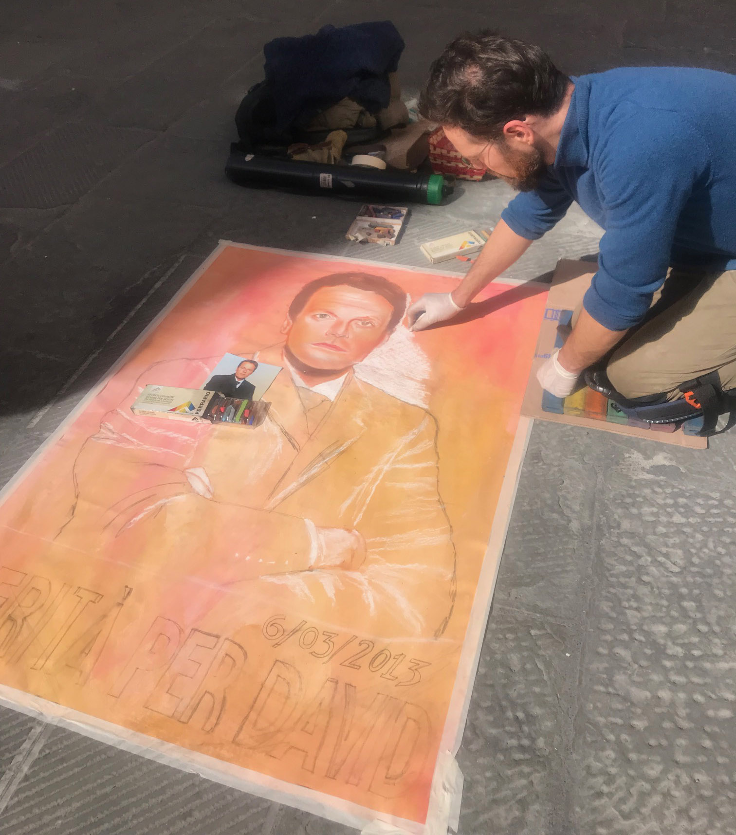 Verità per David Rossi. Una tela davanti alla sede di Mps a sei anni dalla scomparsa