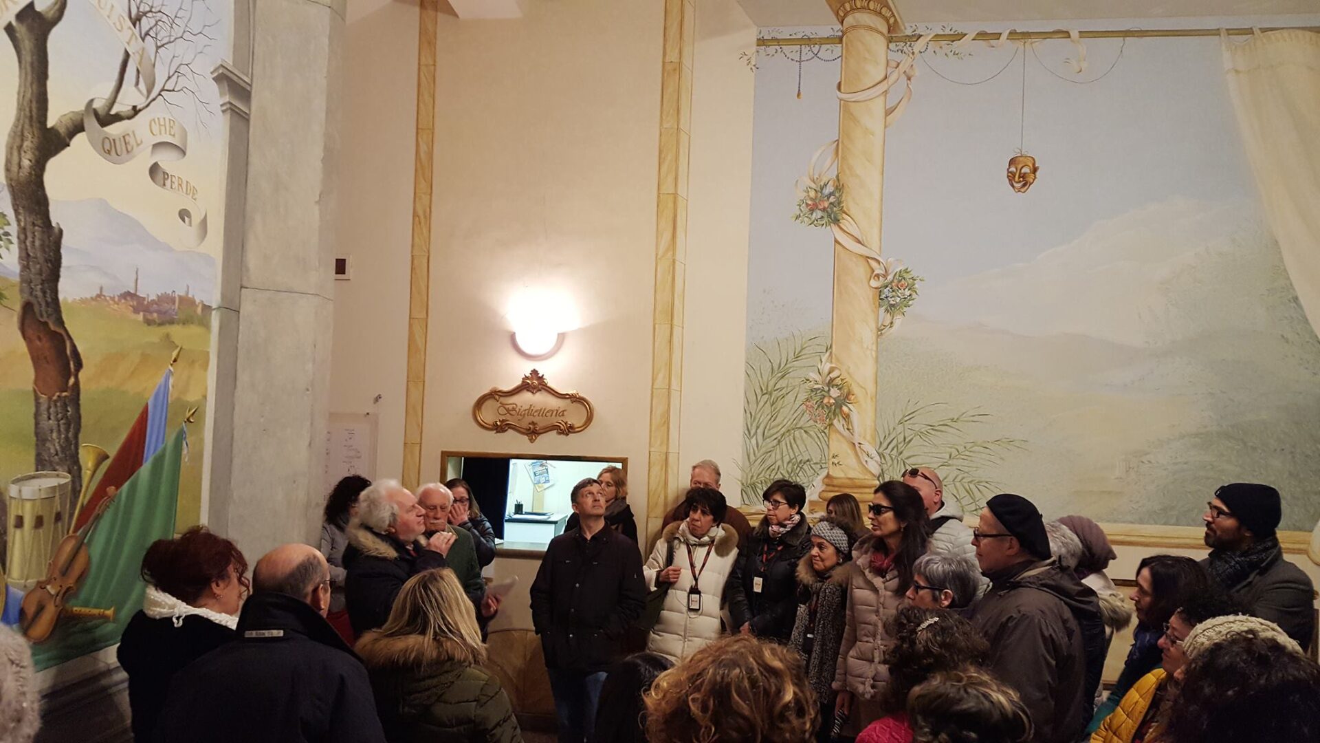 “Chi qui soggiorna acquista quel che perde”. Alla scoperta dell’Accademia dei Rozzi con le Passeggiate d’autore