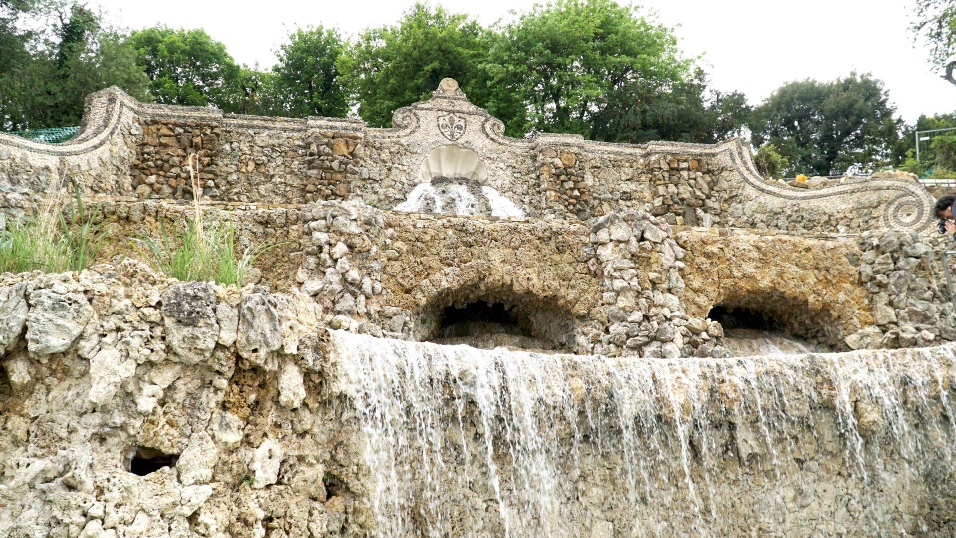 “Ecce aqua!”. Tornano a zampillare le storiche fontane delle ‘Rampe del Poggi’