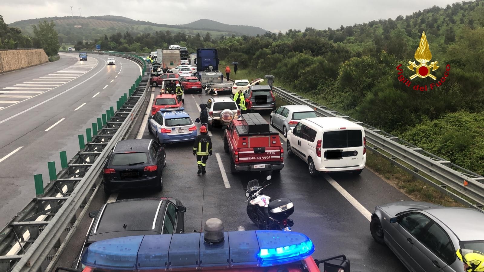 Maxi tamponamento. Incidente a catena sulla Siena-Grosseto, 14 feriti