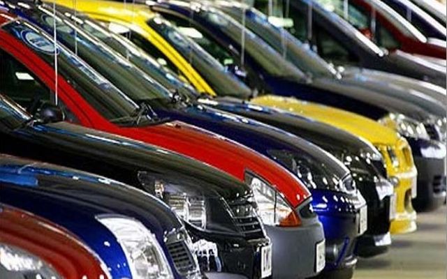 Lavori pagati in anticipo. Il meccanico non restituisce l’auto da rally, denunciato