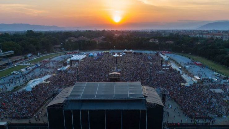 Verso Firenze Rocks. Ed Sheeran sold out aspettando Eddie Vedder e The Cure