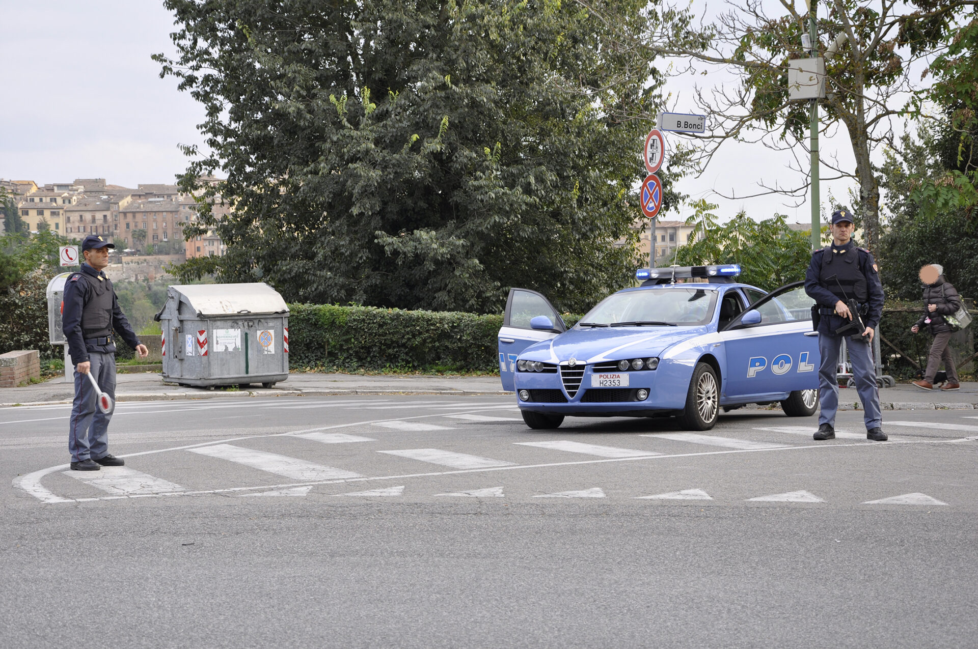 Inseguito e fermato. Ubriaco non si ferma all’alt della Polizia, denunciato 28enne