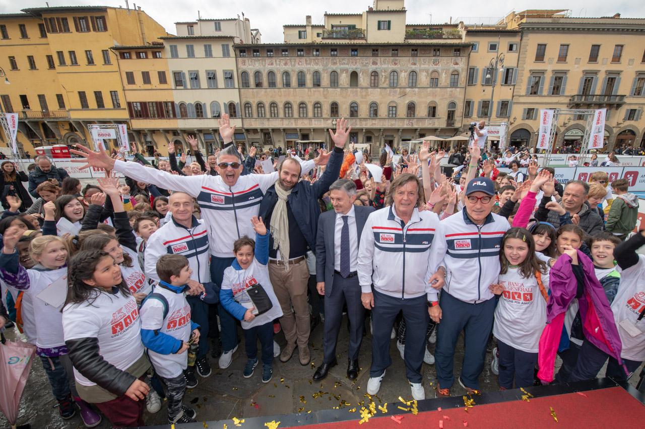 Poker d’assi in piazza Santa Croce. ‘Un campione per amico’ con Panatta, Lucchetta, Graziani e  Chechi