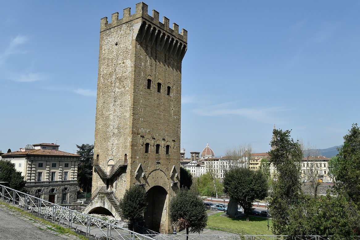 Firenze dall’alto. Riapre al pubblico la Torre di San Niccolò, tutti i giorni accessi con visite guidate