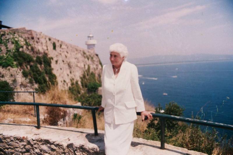 Taglio del nastro. Una scuola intitolata a Susanna Agnelli, ex indimenticato sindaco
