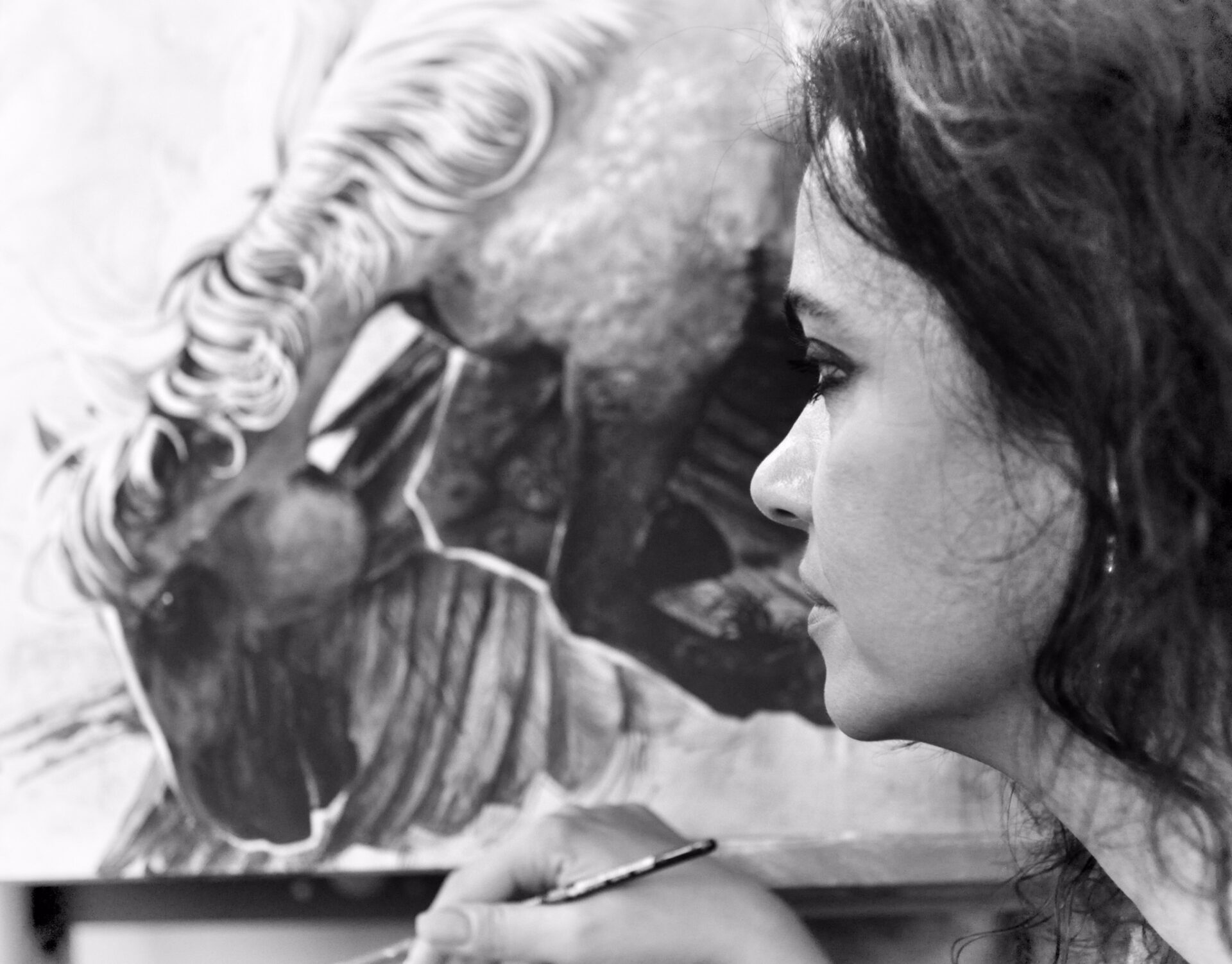Palio su tela. L’artista Rita Petti mette su tela i cavalli mitici e epici
