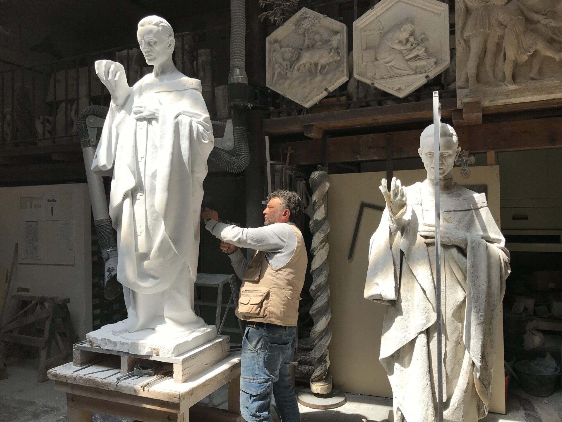 Bottega di restauro. Al via il primo corso di formazione per diventare “Maestri della Pietra”