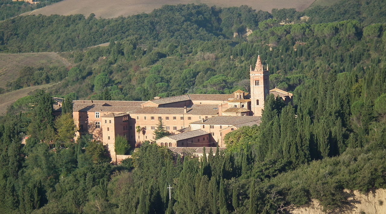 Monte Oliveto e La Verna scelte da National Geographic come destinazioni top 25 per il 2025