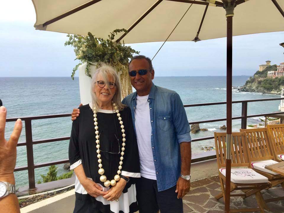 Tra spettacolo e turismo. Carlo Conti show a Castiglioncello