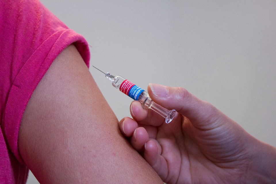 Coronavirus. In Toscana 39mila prenotazioni per il vaccino, il 35% tra gli infermieri