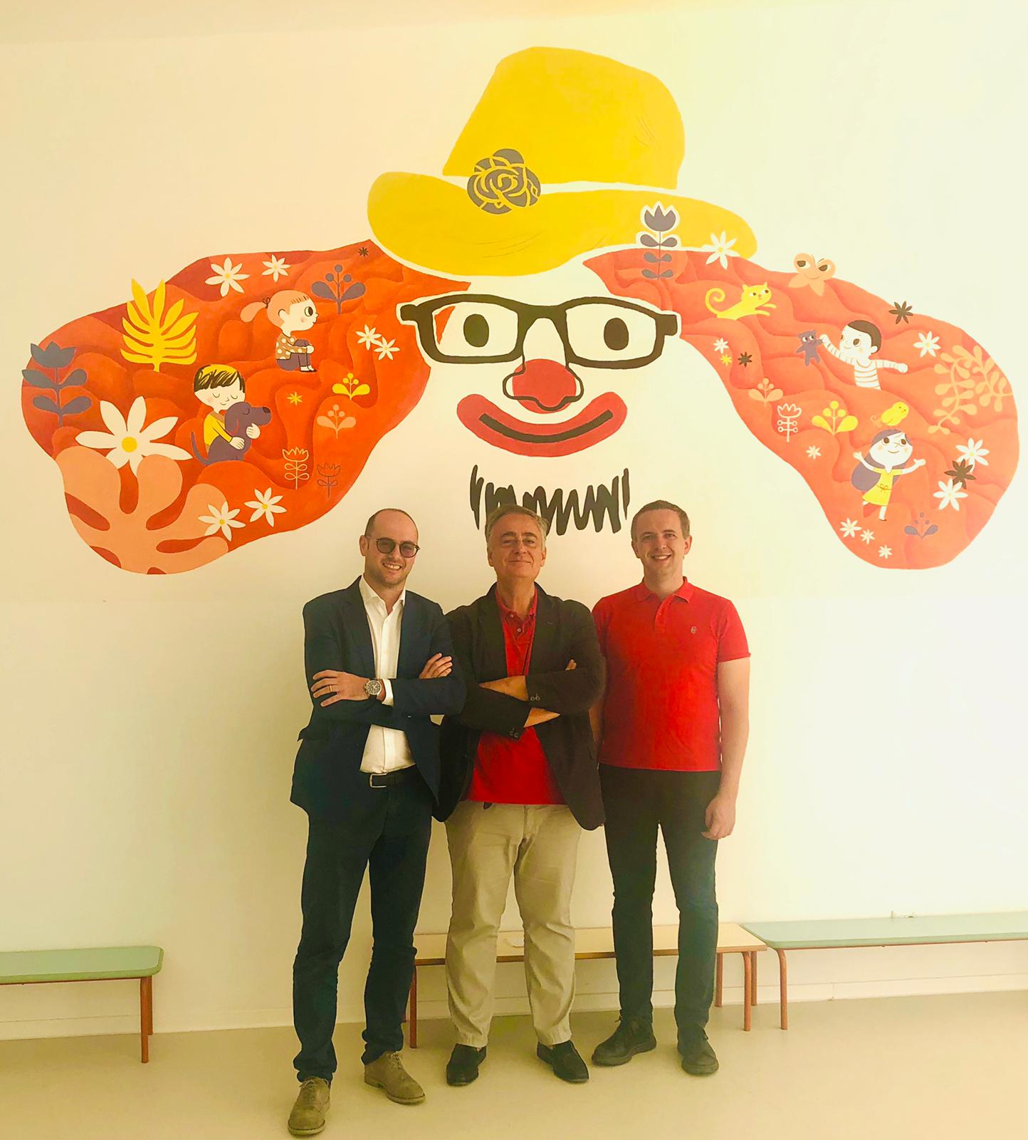 San Gimignano, sindaco e vicesindaco in visita alla nuova scuola materna intitolata al clown di Aleppo