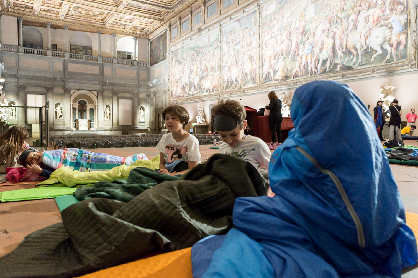 Sogni d’arte. Bambini e genitori in sacco a pelo nel Salone dei Cinquecento con “Notte al Museo”