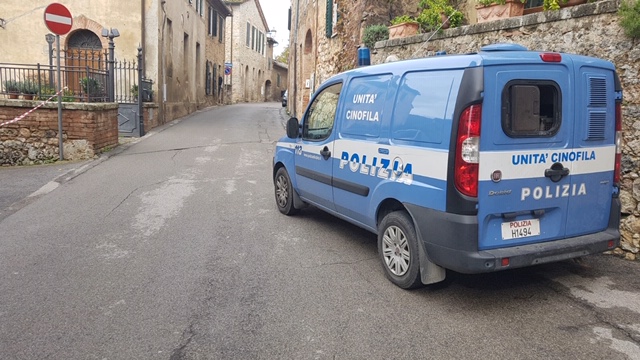 Estremismo di destra. Perquisizioni a Sovicille, il sindaco Gugliotti: «Vicenda che mi impressiona e mi ferisce»