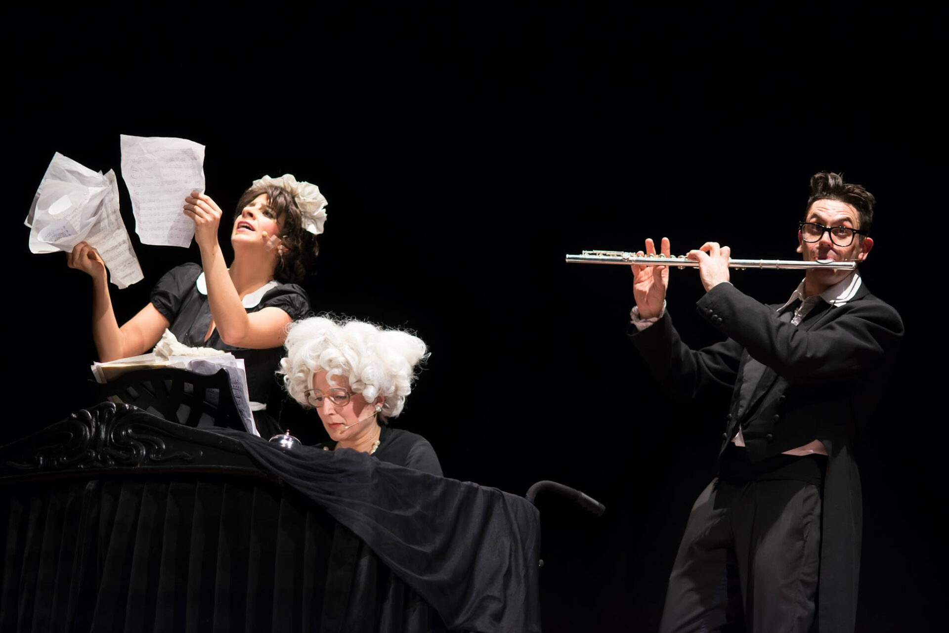 Lirica in allegria. “Troppe arie” al Teatro delle Arti con il Trio Trioche