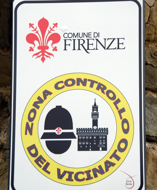 Più sicurezza. Firenze, installata la segnaletica per controlli di vicinato
