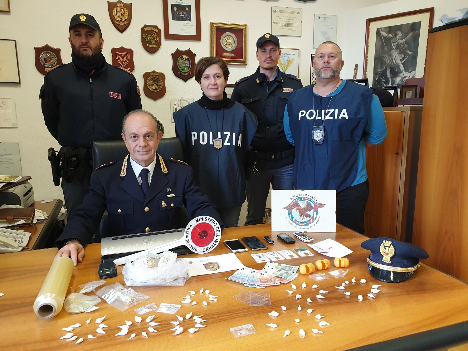 Spaccio itinerante. Stroncato traffico di eroina tra Firenze e Siena, 2 arresti