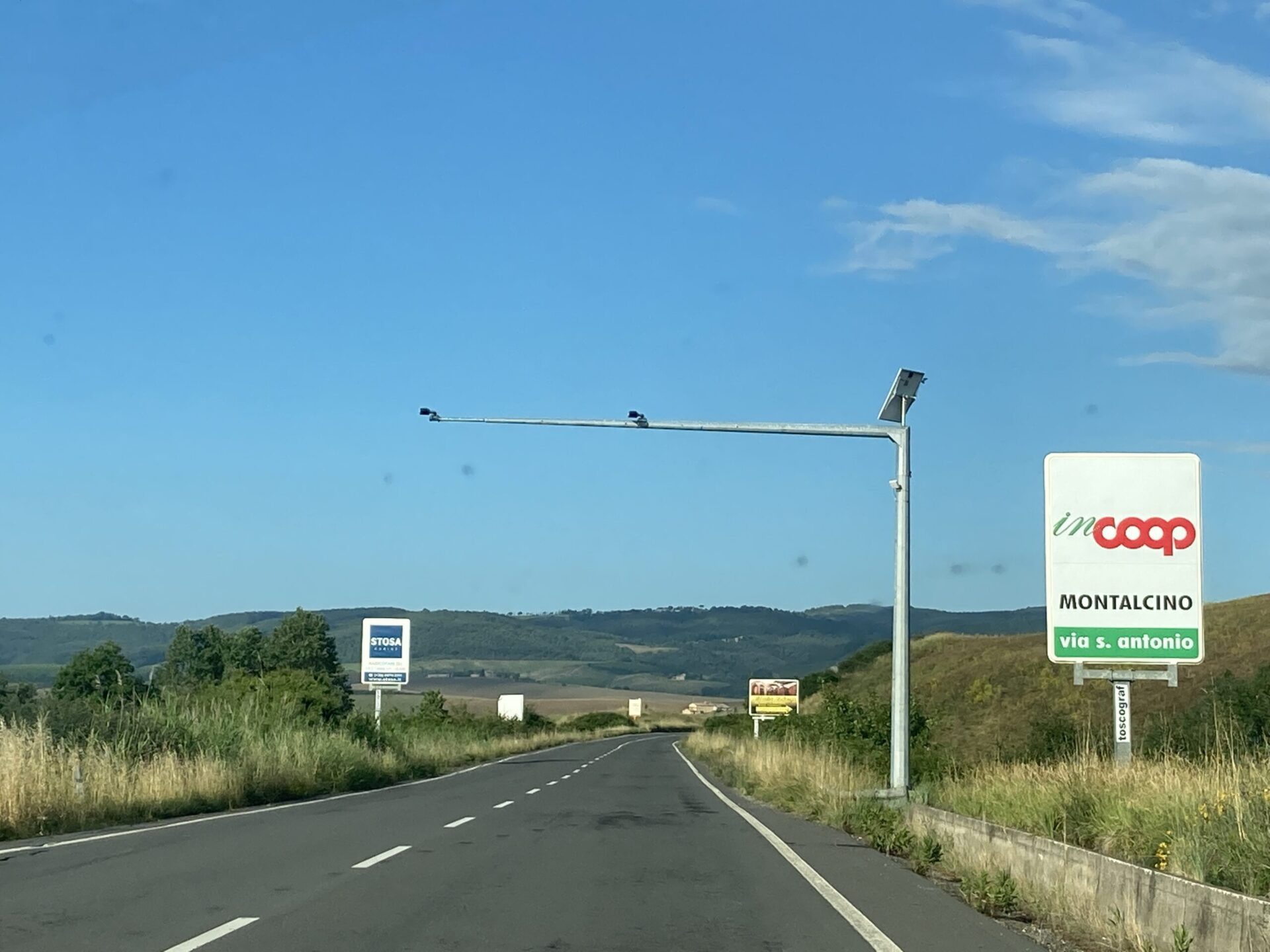 San Quirico d’Orcia. L’installazione Anas sulla Cassia non è un autovelox