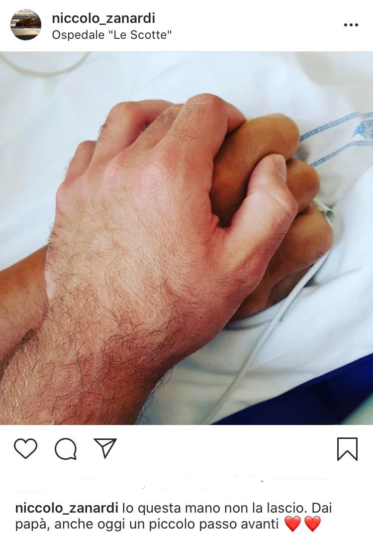 Zanardi, “Papà, io questa mano non la mollo”