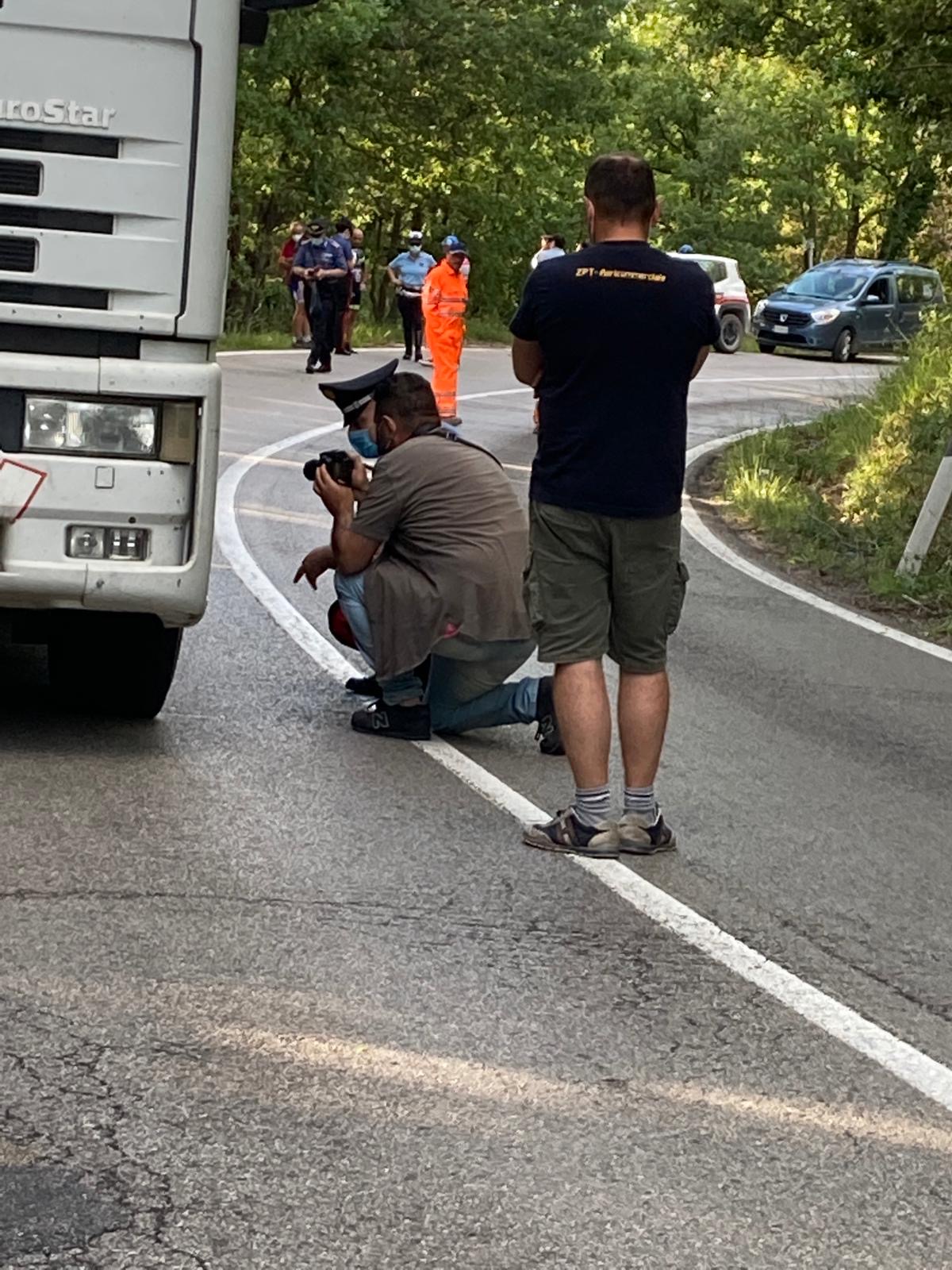 Zanardi, parla l’autista del camion. “Ho sterzato, mi stava venendo contro frontalmente”