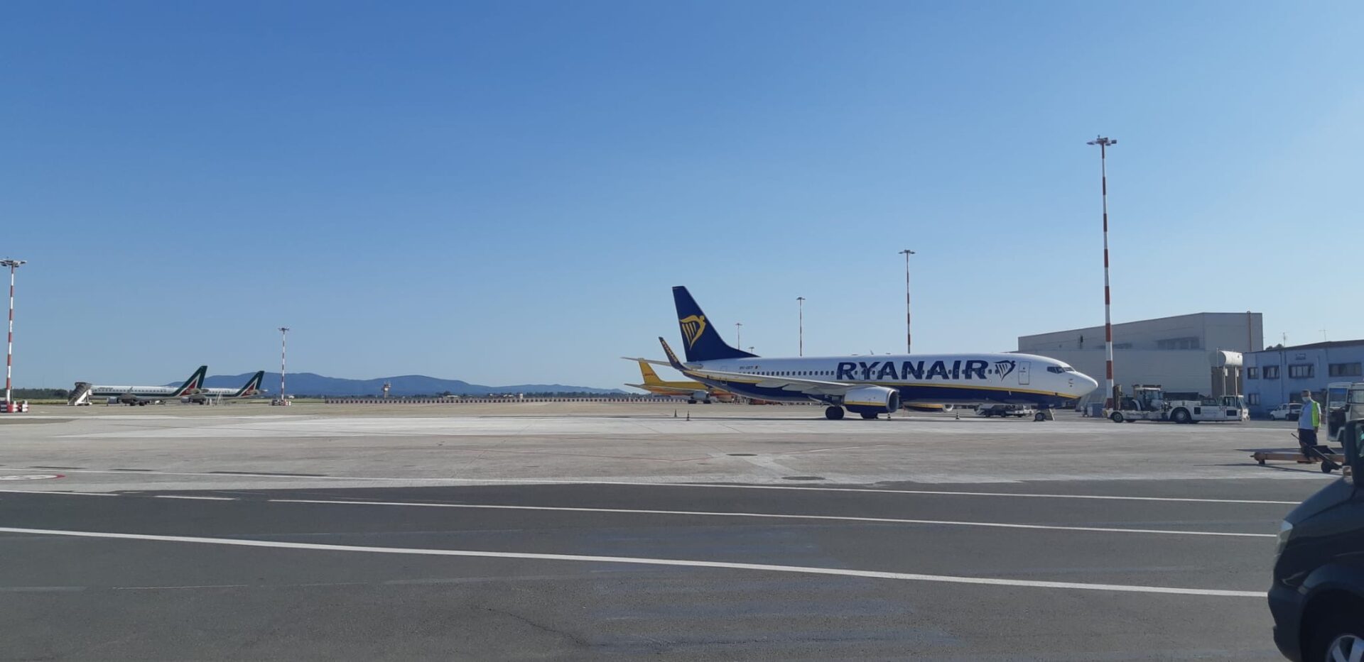 Si torna a volare. Ryanair riprende i collegamenti con Pisa