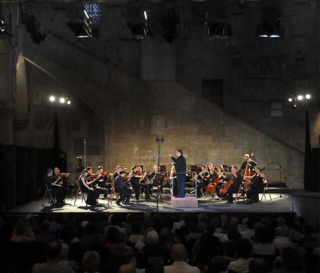 MUSICA AL BARGELLO DELL'ORCHESTRA DA CAMERA FIORENTINA DIRETTA DAL MAESTRO GIUSEPPE LANZETTA. ALLA TROMBA SERGEY NAKARIAKOV.