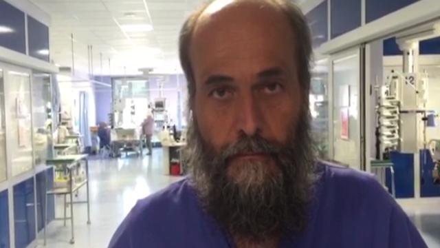 Coronavirus. Pisa, terapia intensiva Covid aperta ai familiari. Il primario Malacarne: «Al Cisanello cure più umane»
