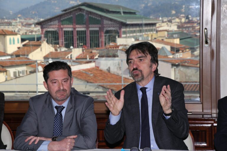 Un’impresa fiorentina su due del commercio a rischio criminalità. Per il 67% problemi di liquidità