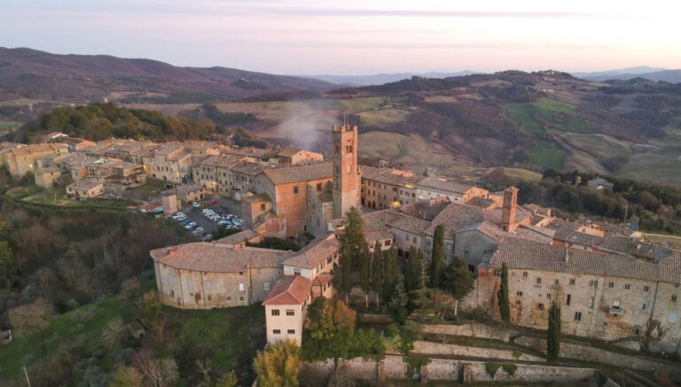 Radicondoli contro il progetto “Lucignano, Guarguaglini: “La geotermia una risorsa, ma non vogliamo mercificare il territorio””