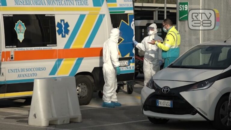 Ospedali di nuovo al collasso, preoccupa la situazione nell’Asl Toscana centro