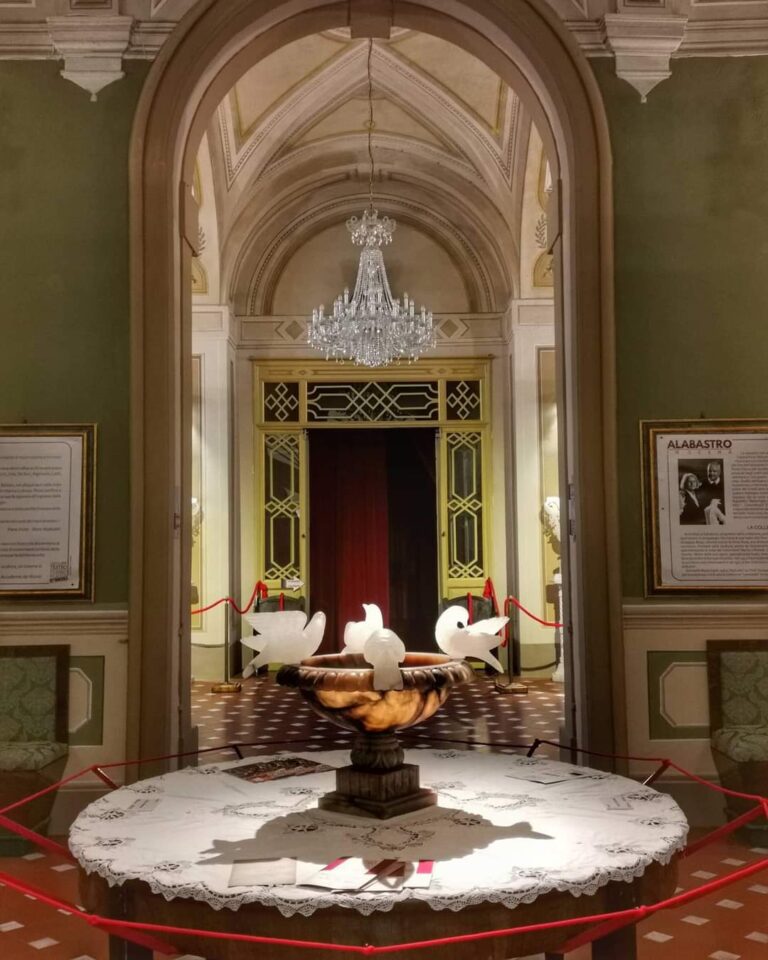 Locus Amoenus, l’anima di Volterra in mostra per la riapertura del Teatro Persio Flacco