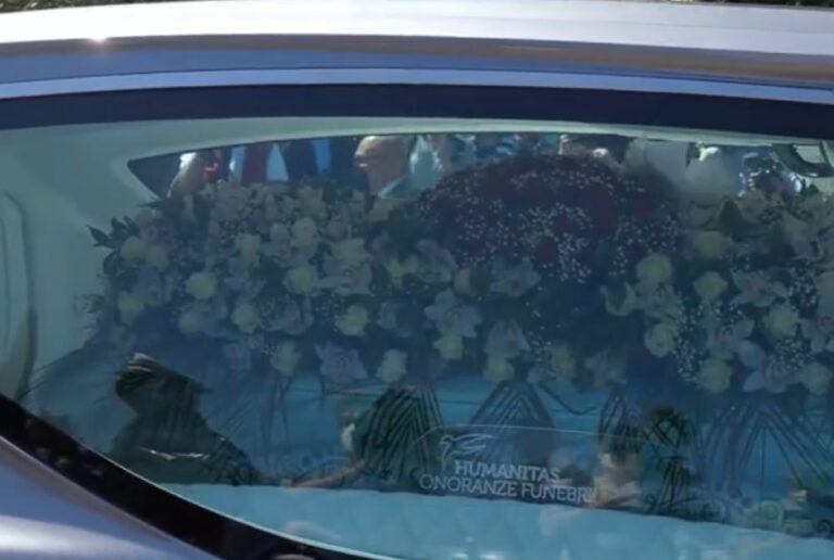 Funerali Luana, Vescovo: i morti sul lavoro ci chiedono conto. Occorre che le cose cambino