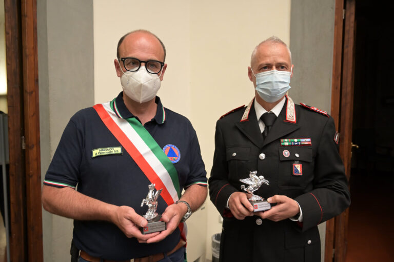 Bimbo ritrovato, Pegaso d’oro a sindaco, carabiniere e giornalista. Giani: «Ringraziamento di tutta la Toscana»