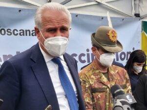 Via alla vaccinazione di massa al Giglio, venerdì arriva il generale Figliuolo