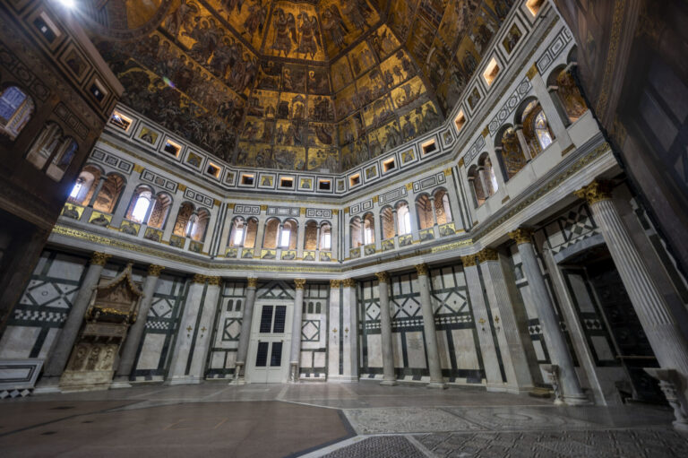 Riapre al pubblico il Battistero di Firenze, visibili per la prima volta dopo il restauro quattro delle otto pareti interne