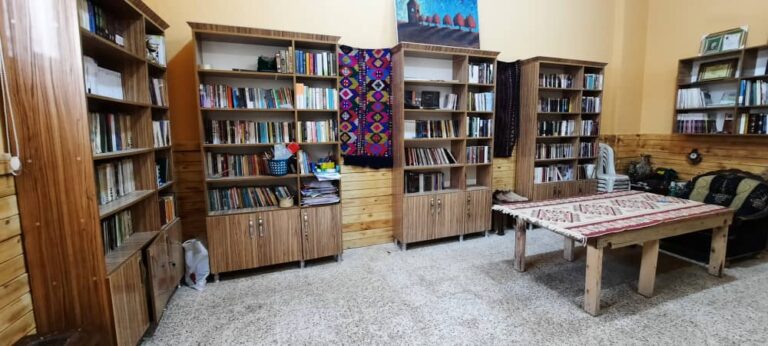 Rinasce la Biblioteca di Rodi e Perwin a Kobanê grazie ad Arci Firenze
