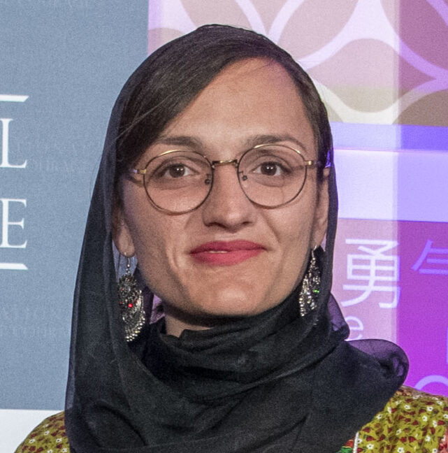 Cittadinanza onoraria di Follonica a Zarifa Ghafari, la proposta del sindaco Andrea Benini