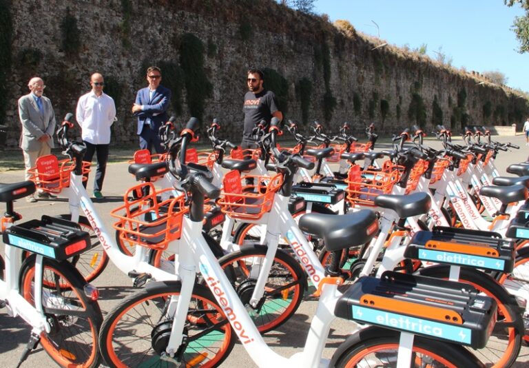 Mobilità sostenibile, a Pisa il servizio di bike sharing a pedalata assistita