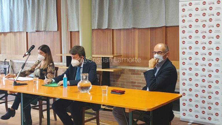 Cultura oltre la pandemia, Franceschini a Siena: «Al lavoro per ampliare capienza delle sale». E per il Santa Maria annuncia «un progetto enorme»