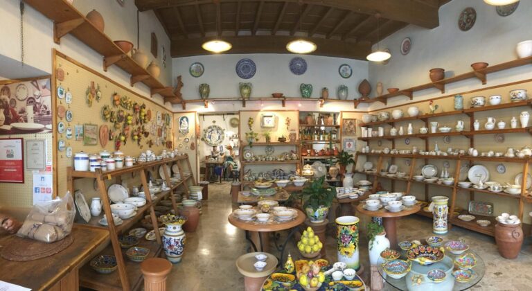 A Firenze tornano i trekking urbani di “Artigianato & Aperitivo”
