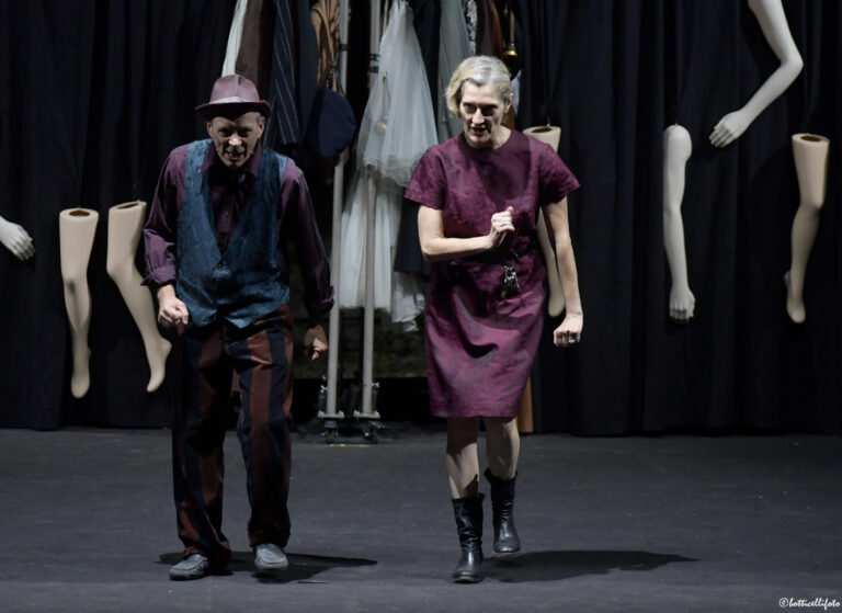 Un’opera da quattro soldi, in scena il nuovo spettacolo di Gianfranco Pedullà