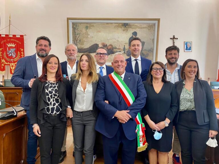 Vivarelli Colonna presenta la nuova Giunta, «C’è ancora molto che possiamo e vogliamo fare per il territorio che rappresentiamo»