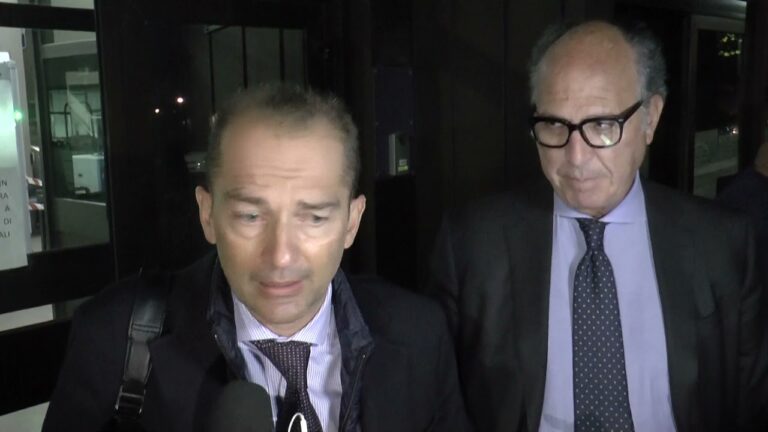 Berlusconi assolto a Siena, il legale: «L’ho sentito ed era molto sollevato»