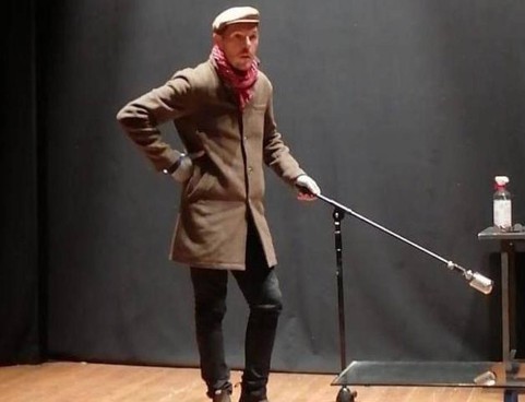 ‘Gleen Gould’ debutta al Teatro Mascagni di Chiusi, Brinzi: «Un monologo metafora della fuga»