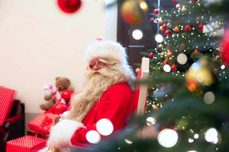 Riapre ad Arezzo il Villaggio Tirolese più grande d’Italia con 32 casette in legno e la Casa di Babbo Natale